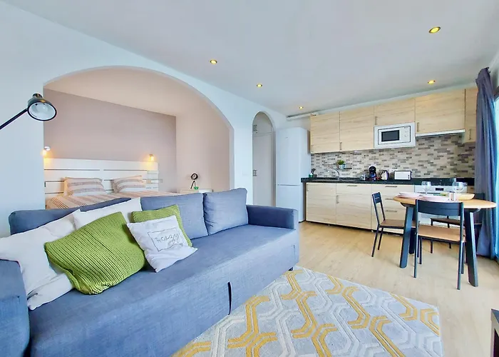 Coastal Views Terrace *