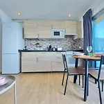 Coastal Views Terrace Apartamento